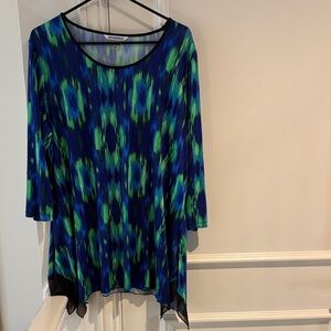 Stylish Blue and Green Tunic Top